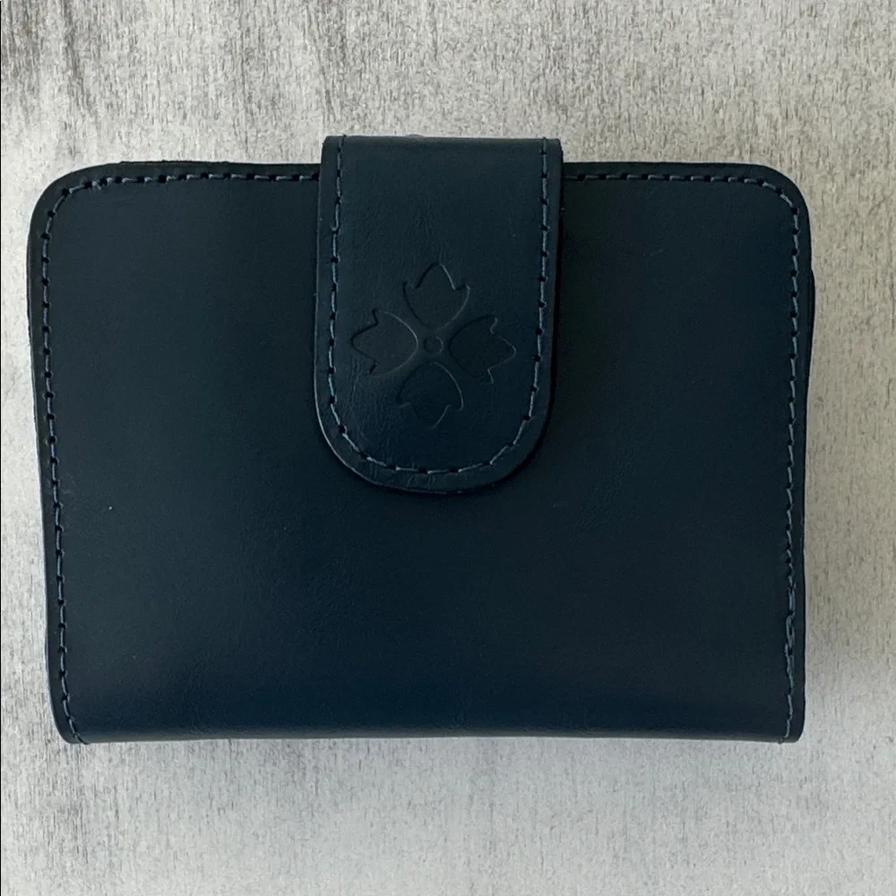 Patricia Nash Iberia Wallet Cerulean Blue  Distressed Vtg Leather Bi-fold Wallet